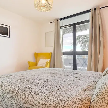 Le Curie - With Unobstructed View And Balcony - 5th * Lyon